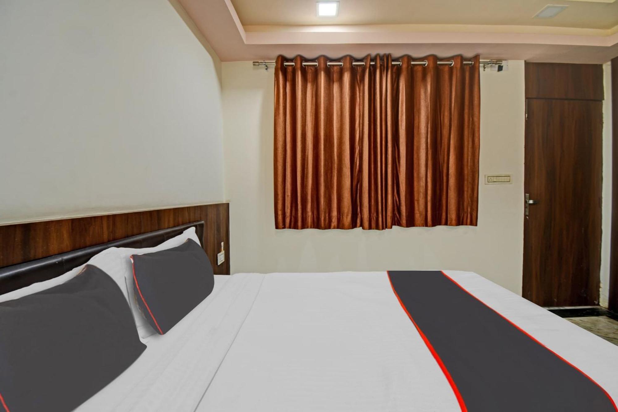 Collection O The Sunrise Hotel Udaipur Luaran gambar