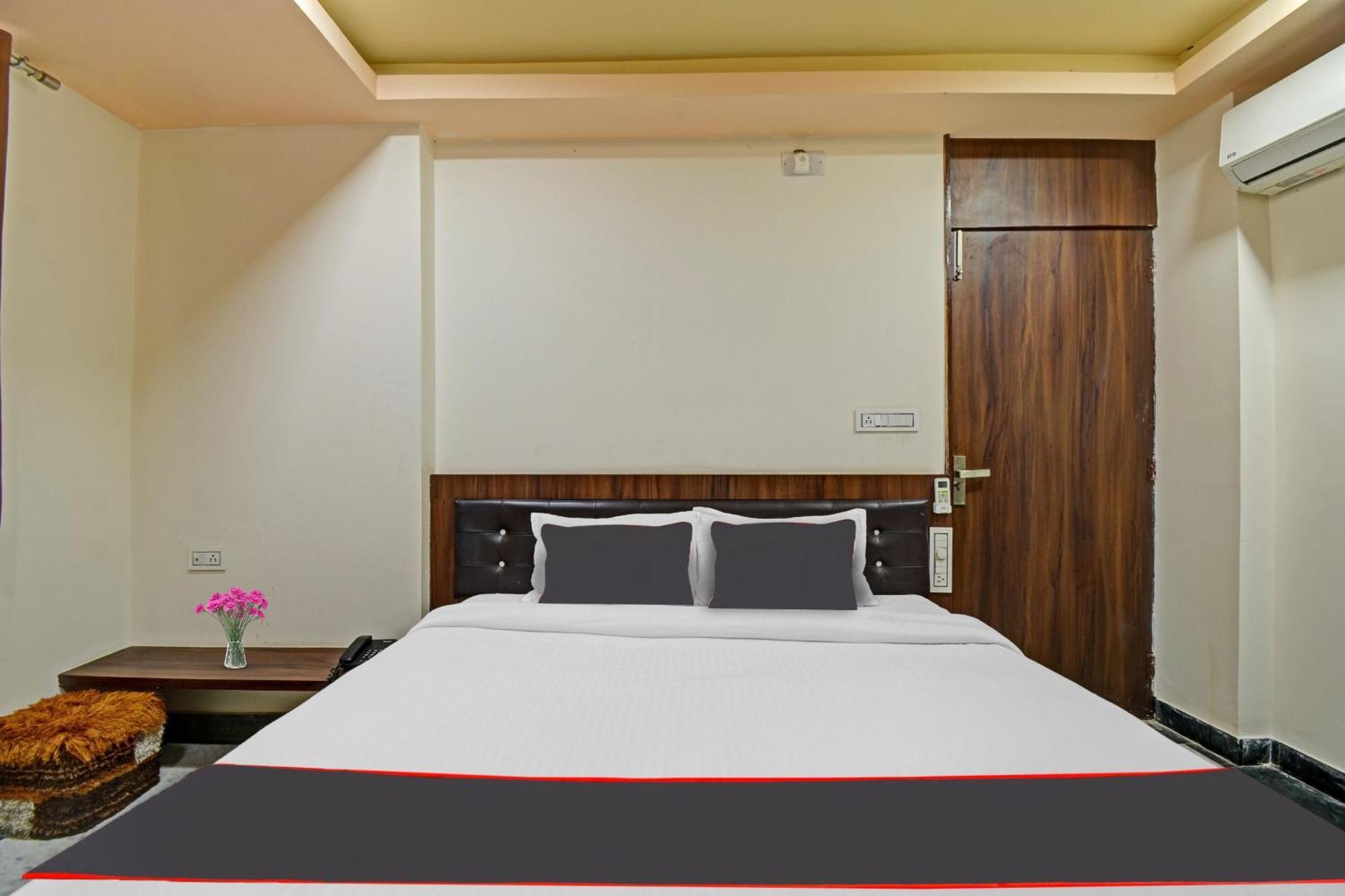Collection O The Sunrise Hotel Udaipur Luaran gambar