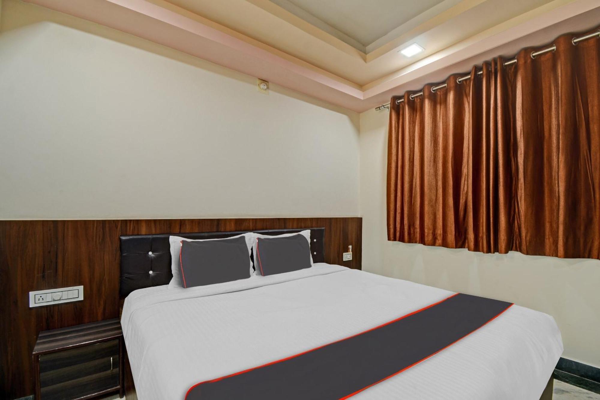 Collection O The Sunrise Hotel Udaipur Luaran gambar